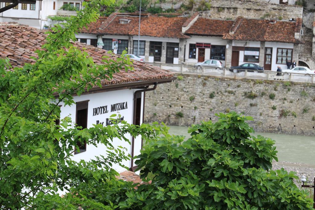Boutique Hotel Muzaka Берат Екстер'єр фото